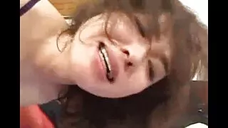 에서 빌어 먹을 가진 사람이 여자,그는 분무 많이 겸 그녀의 입에