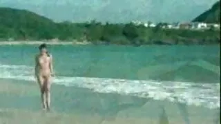 예쁜 소녀 시도 단단한 러시아어 항문의 과 그것의 이득